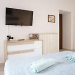 L'arco - In Historic Center Apartman *